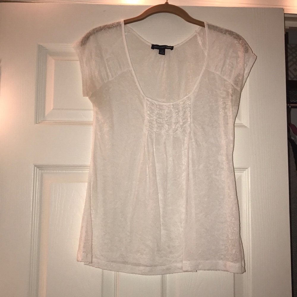 White thin top